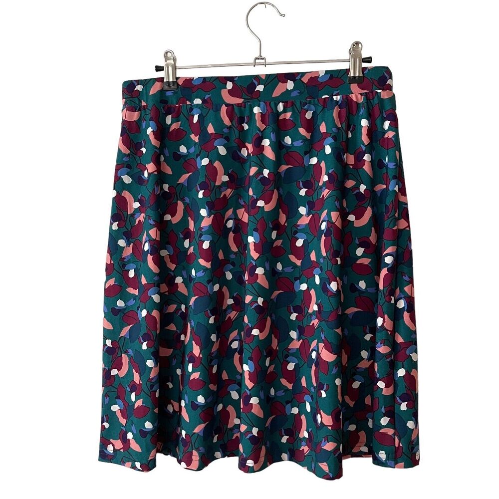 Leota Medium A-line Skirt Forest Green Multi Color Print Flare Stretch